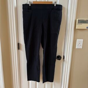 Women’s black trousers, size 18